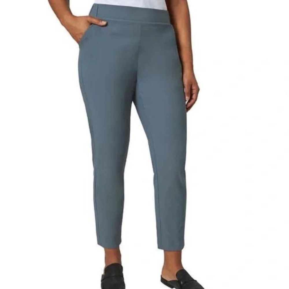 Modern Ambition - Pull on High-Rise Stretch Pants